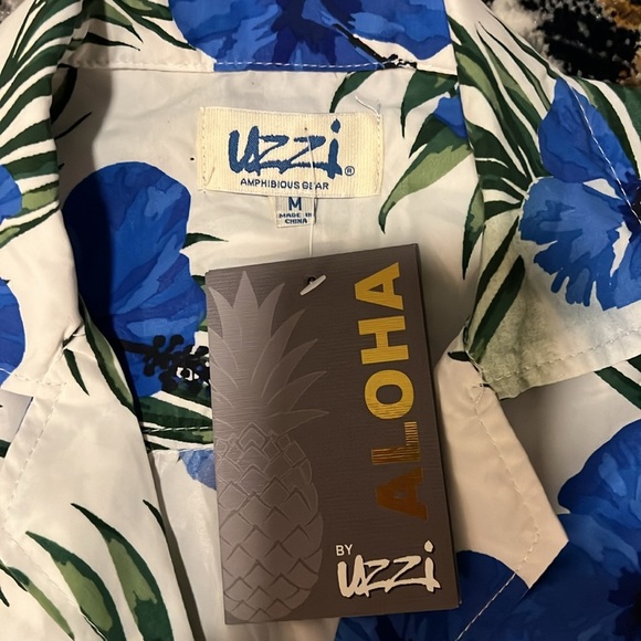 Uzzi Hawaiian button down shirt - Picture 2 of 8